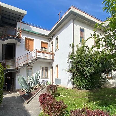 Апартаменты Andry House Пескьера-дель-Гарда Экстерьер фото