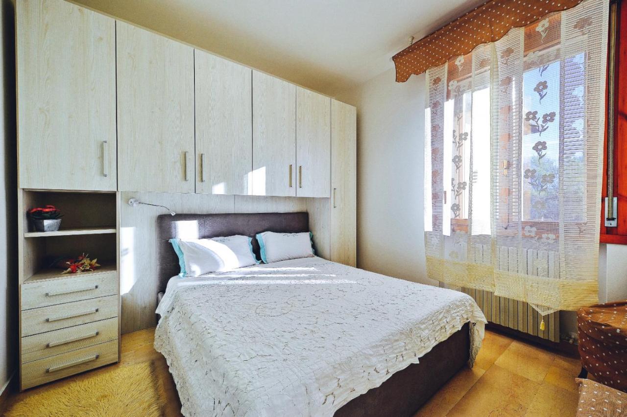 Апартаменты Andry House Пескьера-дель-Гарда Экстерьер фото