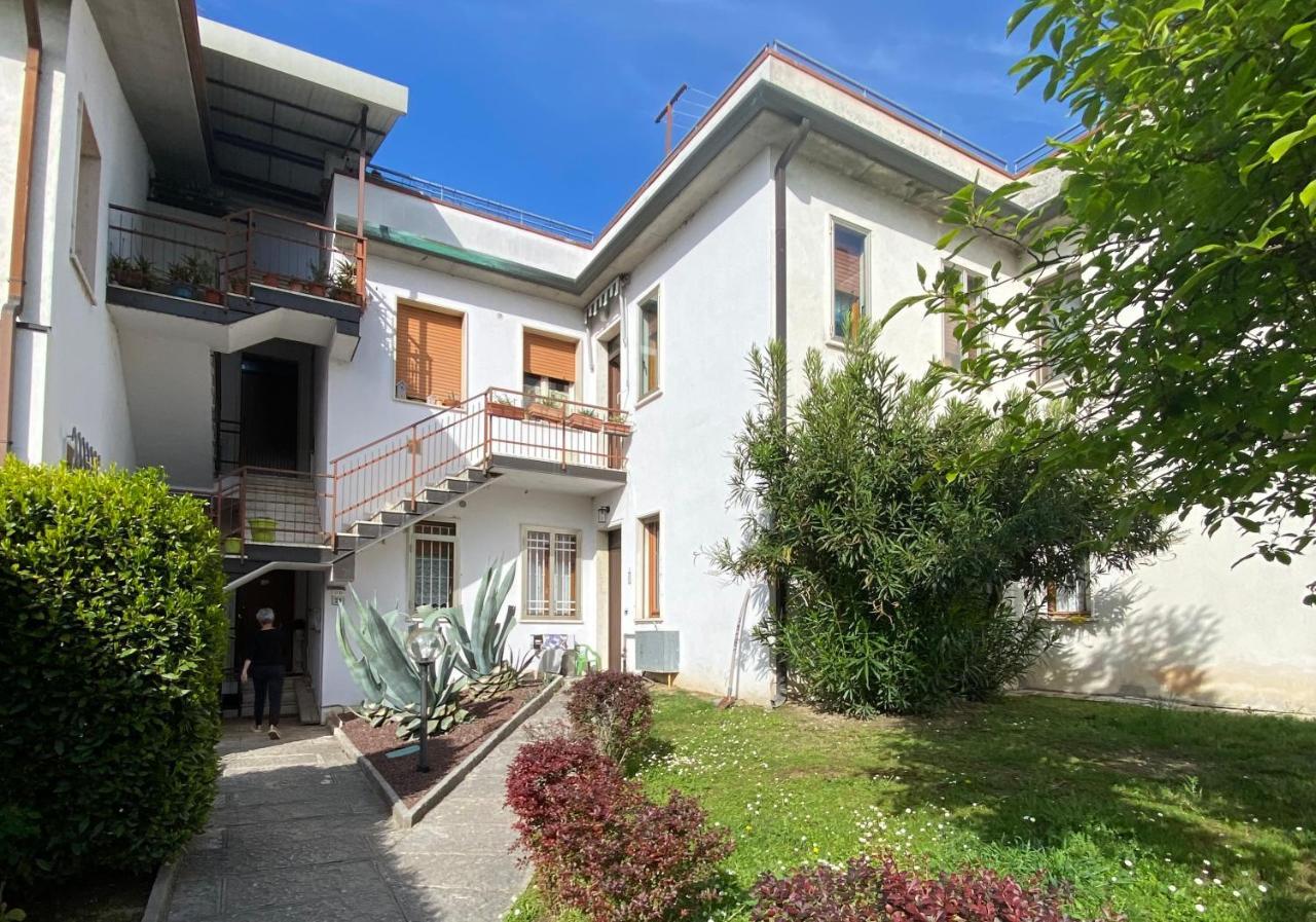 Апартаменты Andry House Пескьера-дель-Гарда Экстерьер фото